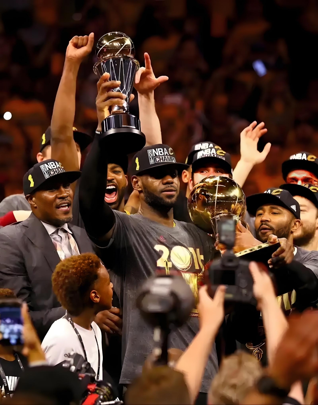 包含NBA全明星赛大胜收官：球员技艺风采展露无遗的词条